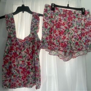 Women’s Ruffled Short Pajamas Size Large